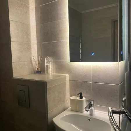 Dak Apartment *